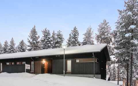 Aino: Sommerhus, Hus, Hjem, Garden Bygninger, Sidespor, Bjælkehytte, Stuehus, Estate, Skur, Gård