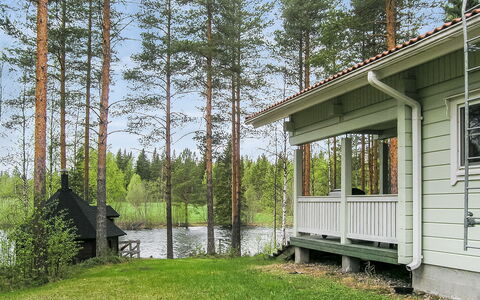 Yläneuvola Silta: Sommerhus, Hus, Hjem, Garden Bygninger, Sidespor, Bjælkehytte, Stuehus, Estate, Skur, Gård