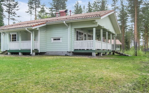 Yläneuvola Silta: Sommerhus, Hus, Hjem, Garden Bygninger, Sidespor, Bjælkehytte, Stuehus, Estate, Skur, Gård