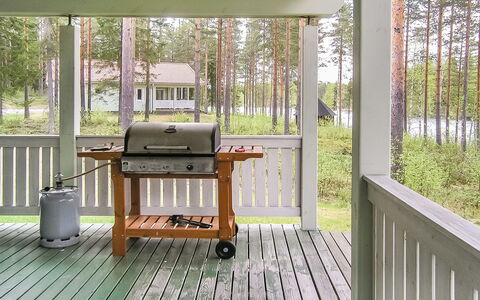 Yläneuvola Silta: Sommerhus, Hus, Hjem, Garden Bygninger, Sidespor, Bjælkehytte, Stuehus, Estate, Skur, Gård