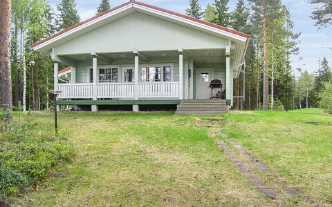 Yläneuvola Silta: Sommerhus, Hus, Hjem, Garden Bygninger, Sidespor, Bjælkehytte, Stuehus, Estate, Skur, Gård