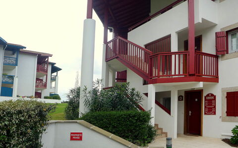 Les Terrasses D'Arcangues: Boligområde, Hjem, Altan, Veranda, Hacienda, Maling, Villa, Gips