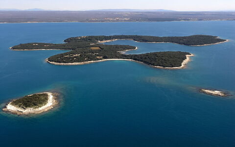 Martinović: Krop Af Vand, Vand, Vandressourcer, Luftfotografering, Fjord, Coastal Og Oceaniske Landskabsformer, Sø