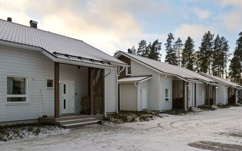 4 Seasons a 2: Sommerhus, Hus, Hjem, Garden Bygninger, Sidespor, Bjælkehytte, Stuehus, Estate, Skur, Gård