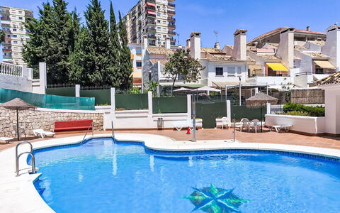 Benalmádena Costa 121: Lejlighed, Boligområde, Urban Design, Ejerlejlighed, Altan, Hotel, Svømmepøl, Udvej