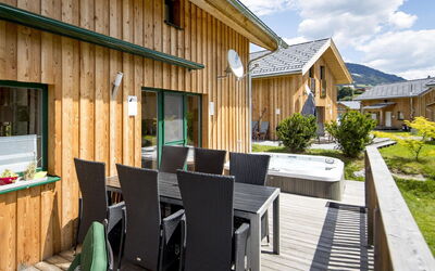 Superior # 15 mit Ir-Sauna & Sprudelbad
