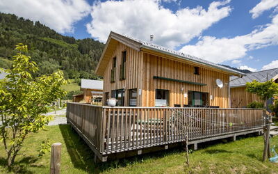Superior # 15 mit Ir-Sauna & Sprudelbad
