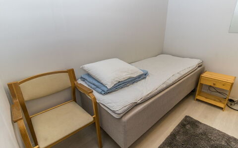 Saariselän Väärtin Kammi 2: Møbel, Soveværelse, Seng, Etage, Gulvbelægning, Træ, Sengetøj, Sengetøj, Sengetøj, Bed Frame