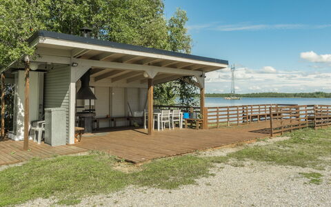 Aamunkoi: Sommerhus, Land Lot, Bjælkehytte, Kyst, Reservoir, Skur, Garden Bygninger, Lyd, Woodland