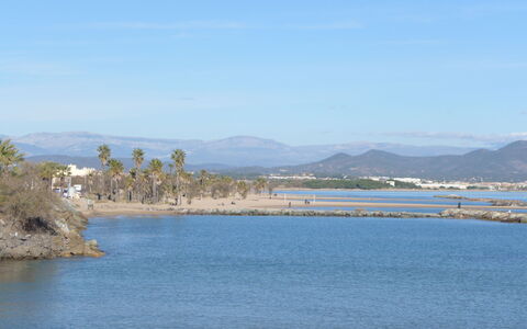 Le Riviera: Vandressourcer, Vand, Krop Af Vand, Bjergrige Landskabsformer, Coastal Og Oceaniske Landskabsformer, Kyst, Vandvej, Horisont, Bakke, Bank