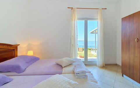 Vesna: Hav, Etage, Ocean, Kyst, Stol, Lejlighed, Skygge, Bejdse, Udendørs Møbler, Hårdttræ