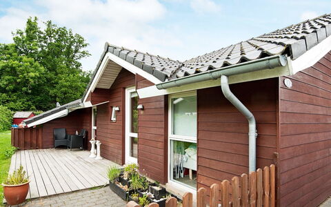 Pøt Strandby