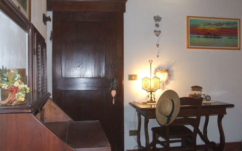 Appartamento Le Volte: Værelse, Ejendom, Møbel, Indretning, Bygning, Hus, Bord, Spisestue, Etage, Ejendom