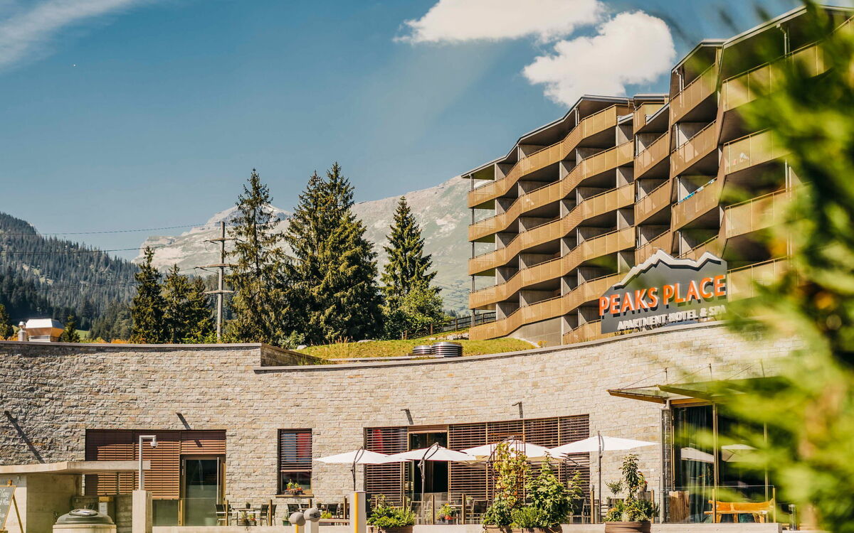 Laax 700